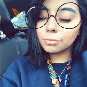 Meet your Posher, Jenni